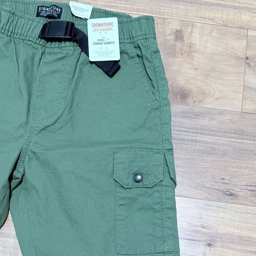 Signature by Levi Strauss stylish olive